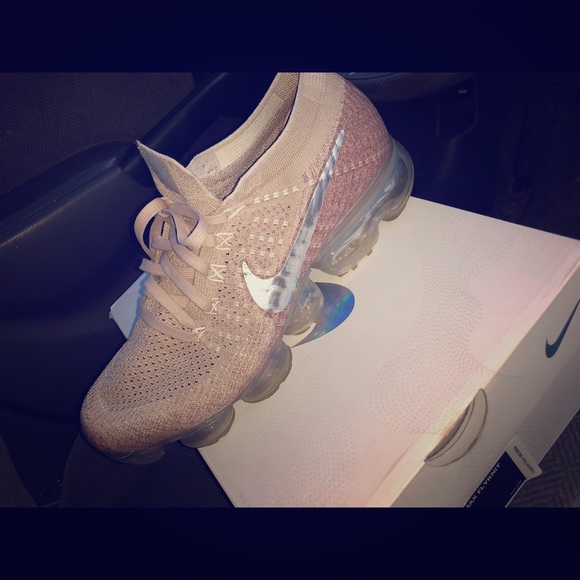 vapormax womens rose gold